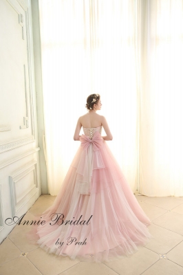 Baylee (ベイリー） Annie Bridal by P.R.A.H.