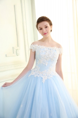 Mue (ムゥ） Annie Bridal by P.R.A.H.