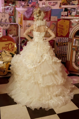 PKEIW107キュートで華のあるドレス ジュレカーラ (東京・横浜・大宮)