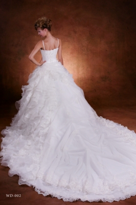 アリシア  BRIDAL COLLECTION OZ（ブライダル　コレクション　オズ）