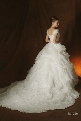 ルグラン  BRIDAL COLLECTION OZ（ブライダル　コレクション　オズ）