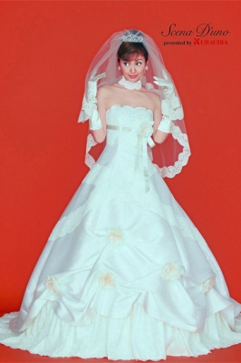 グリッターライン  BRIDAL COLLECTION OZ（ブライダル　コレクション　オズ） 写真画像