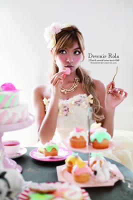 Devenir Rola 愛ロイヤルウェディング 写真画像