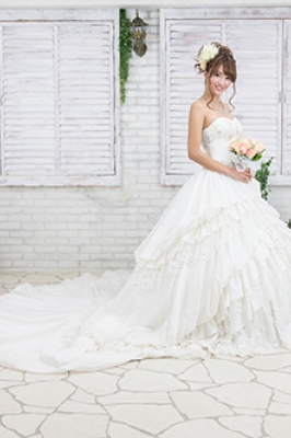 PH BRIDAL SALON TIARA 写真画像
