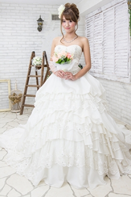 PH BRIDAL SALON TIARA