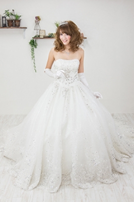 PK BRIDAL SALON TIARA